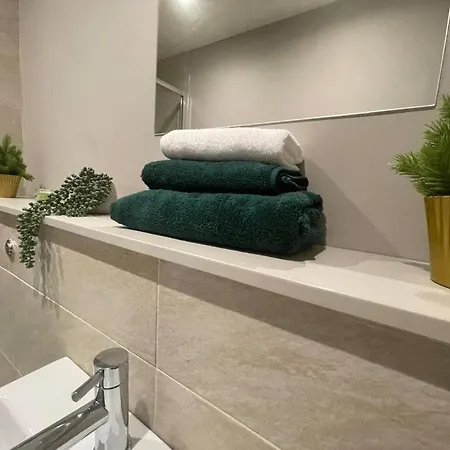 Central Leeds Luxury Leeds (West Yorkshire)