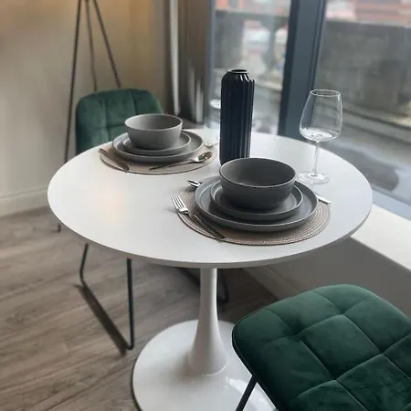 Central Leeds Luxury *